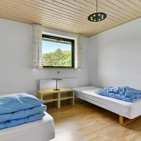 Cozy In Lokken With Kitchen
